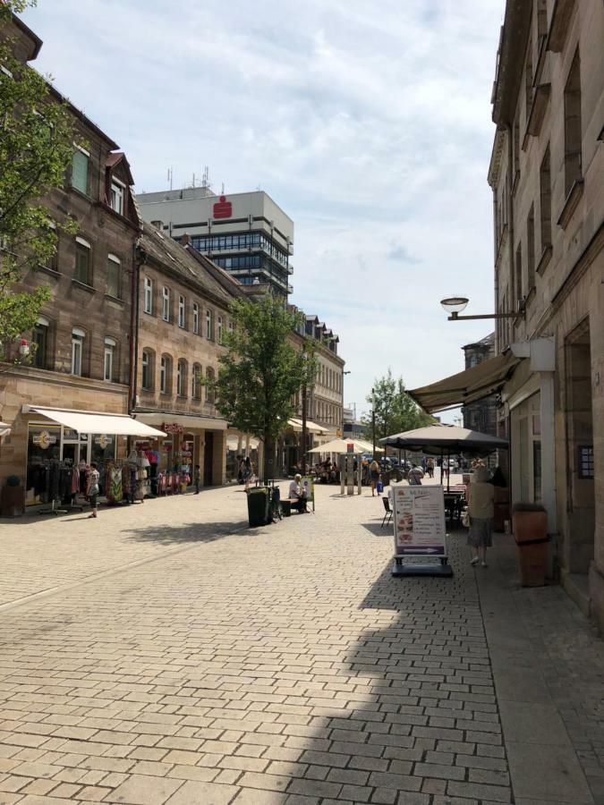 Downtown City - Privaterooms Fürth المظهر الخارجي الصورة